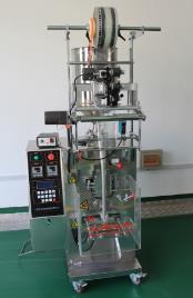 ●液體包裝機(jī)●各類液體均可包裝！